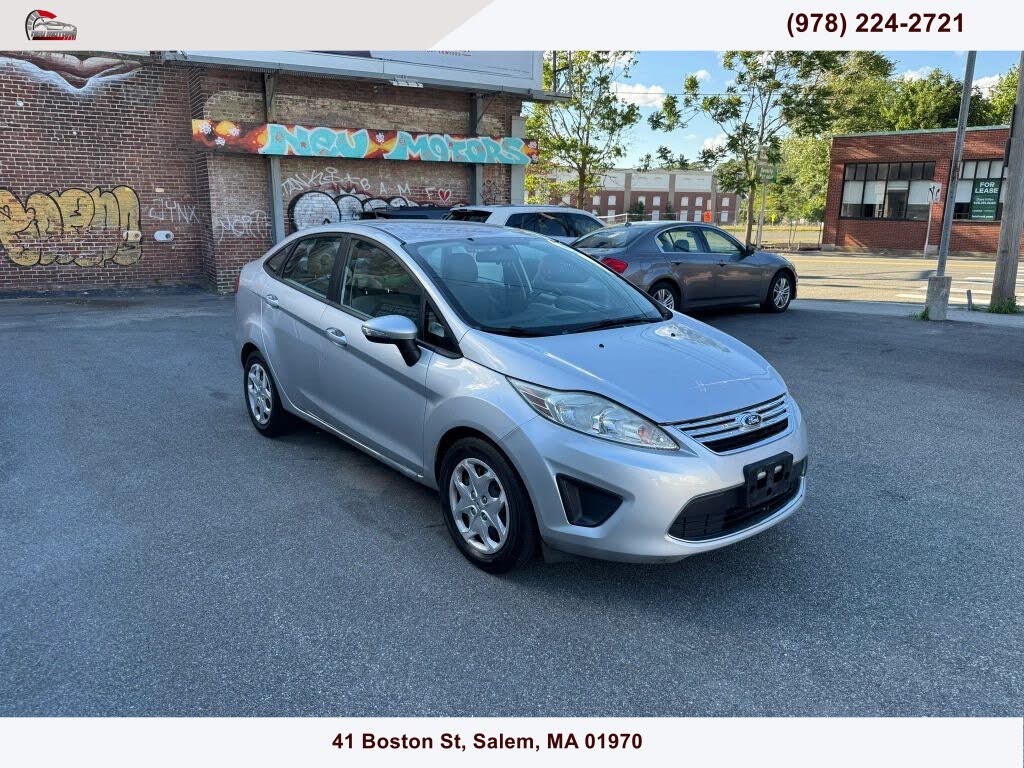 2013 Ford Fiesta SE
