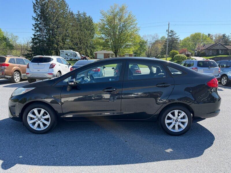 2013 Ford Fiesta SE