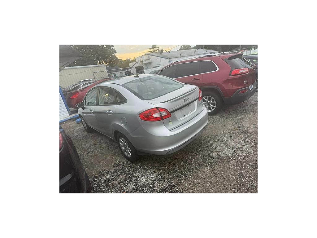 2011 Ford Fiesta SE
