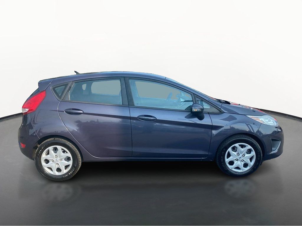 2013 Ford Fiesta SE