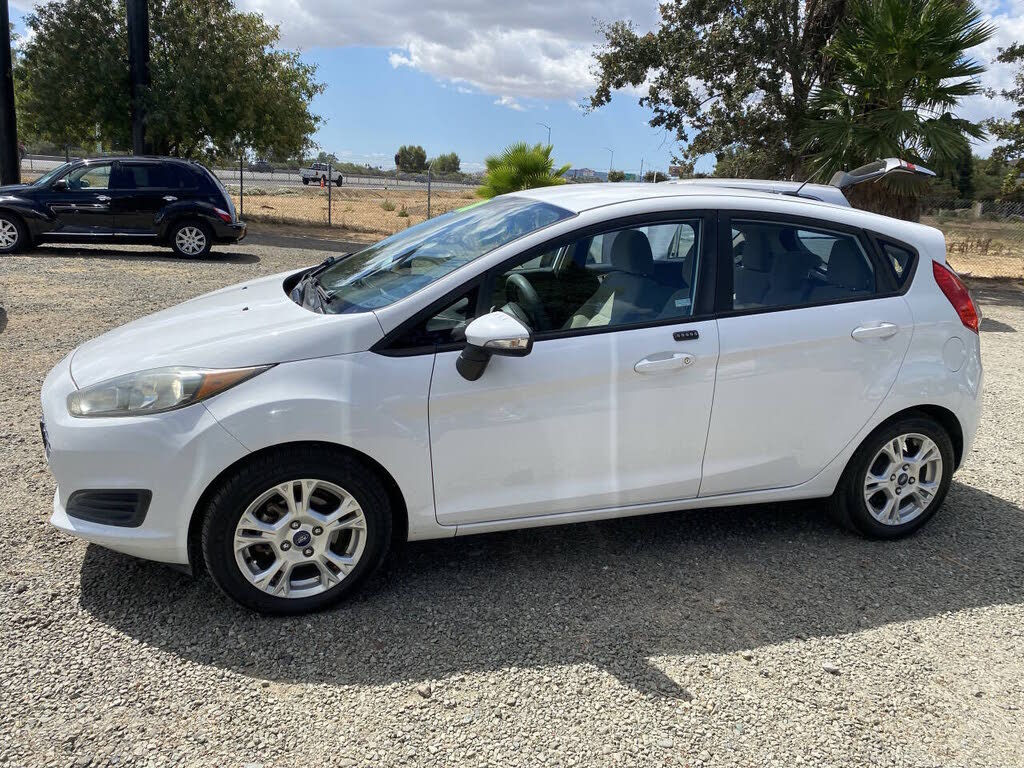 2015 Ford Fiesta SE