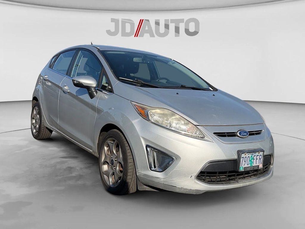 2011 Ford Fiesta SES