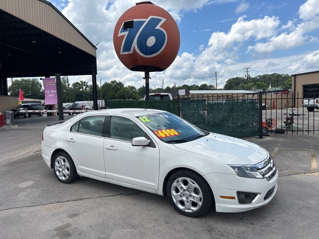 2012 Ford Fusion SE