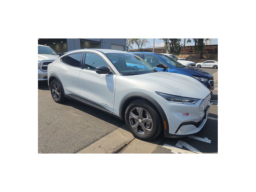 2023 Ford Mustang Mach-E photo 1