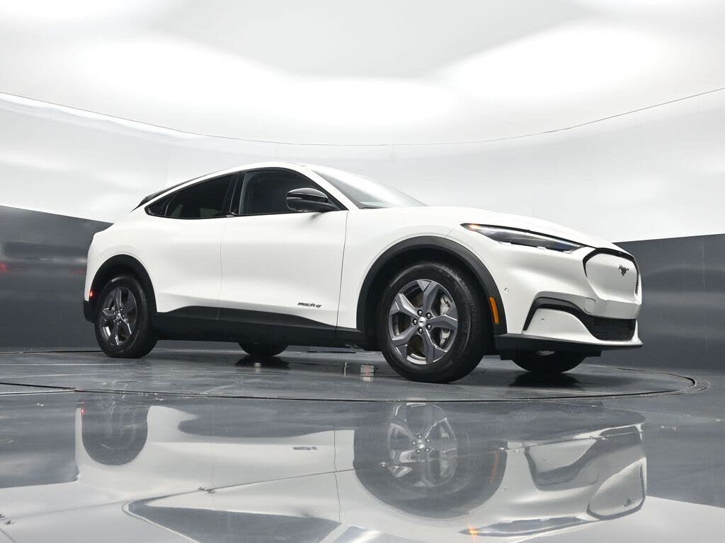 2023 Ford Mustang Mach-E photo 3