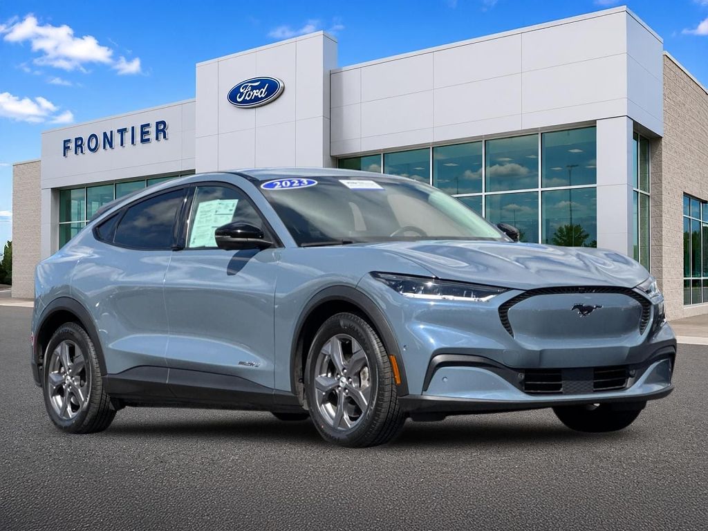 2023 Ford Mustang Mach-E photo 1