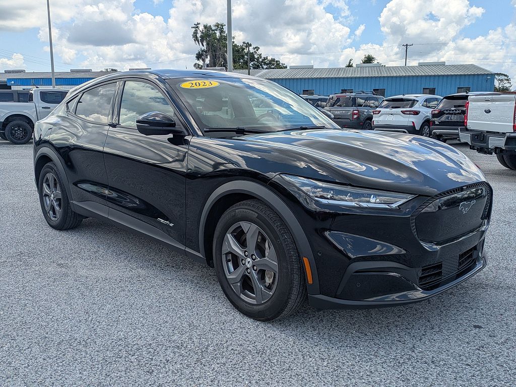 2023 Ford Mustang Mach-E Select
