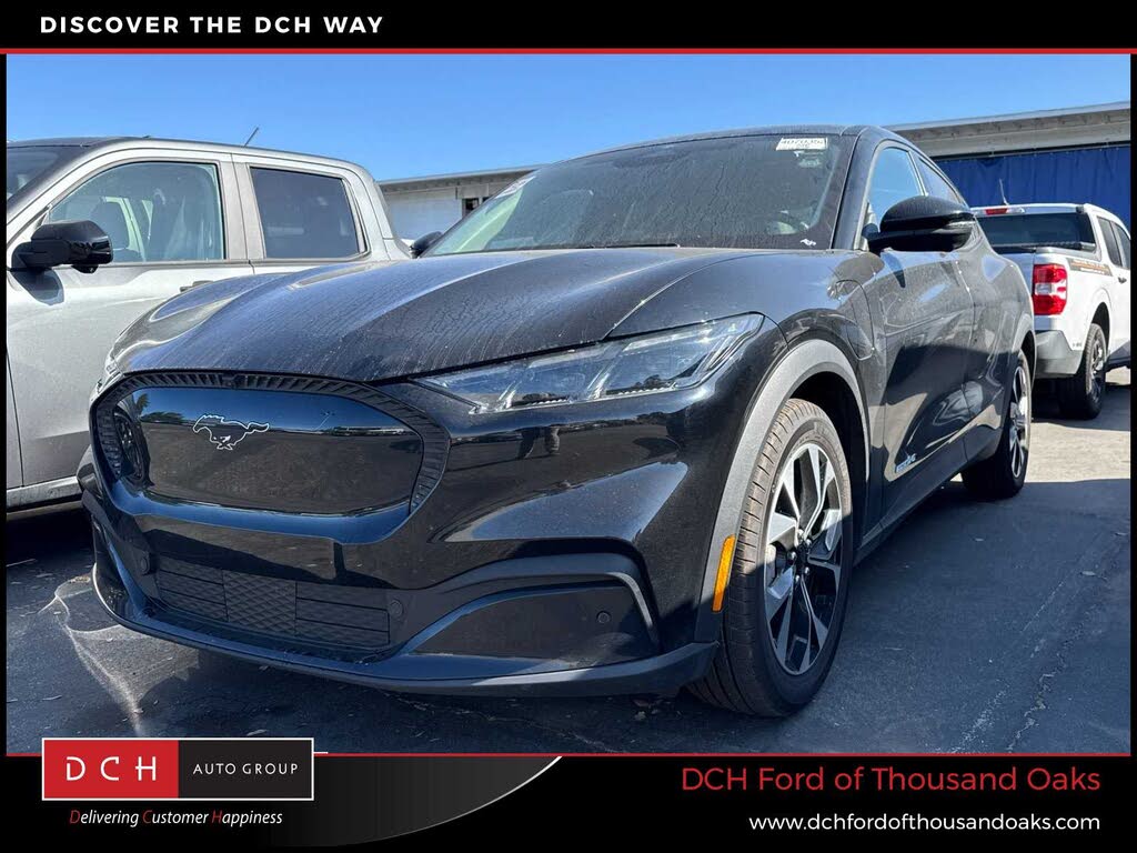 2025 Ford Mustang Mach-E photo 1