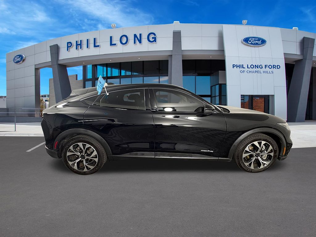 2024 Ford Mustang Mach-E Select