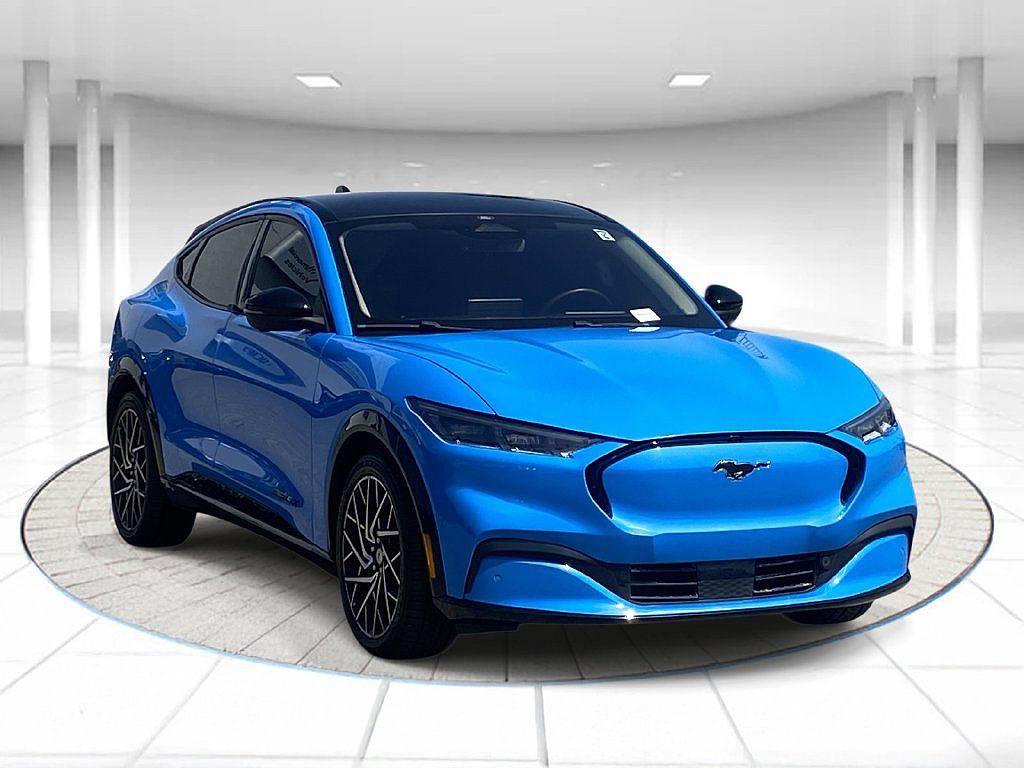 2023 Ford Mustang Mach-E photo 1