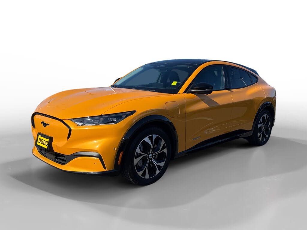 2023 Ford Mustang Mach-E photo 1