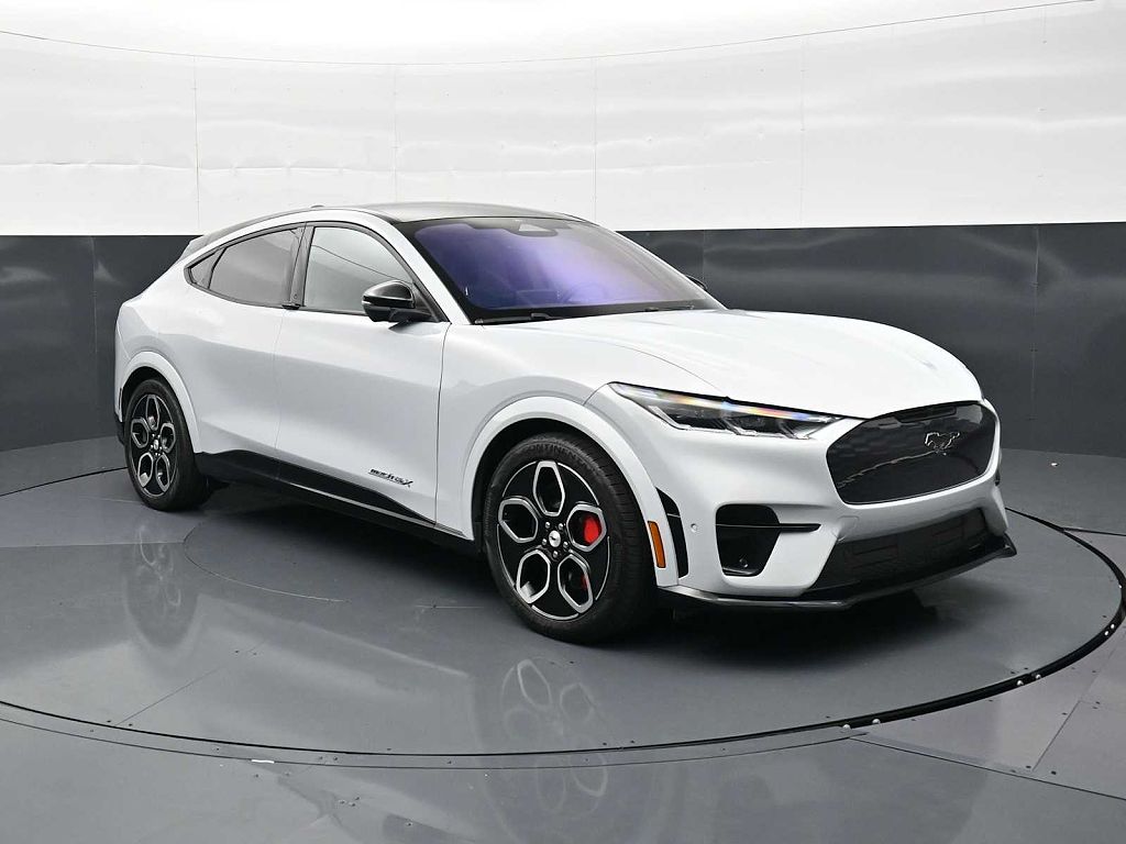 2023 Ford Mustang Mach-E photo 1