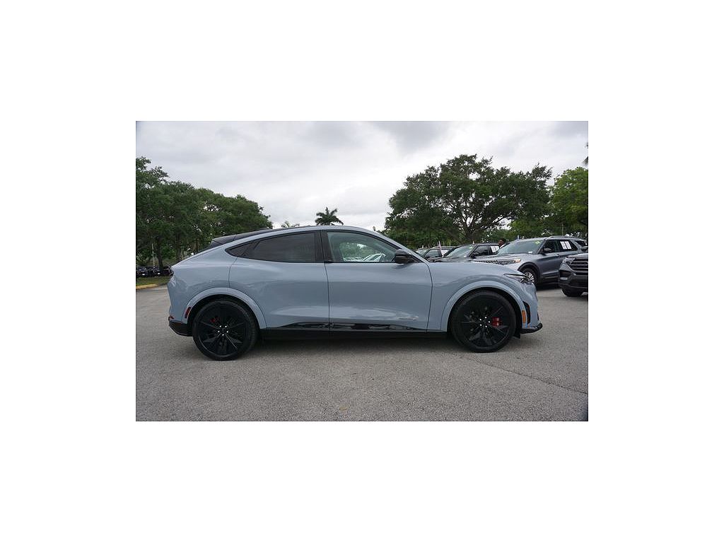 2025 Ford Mustang Mach-E GT