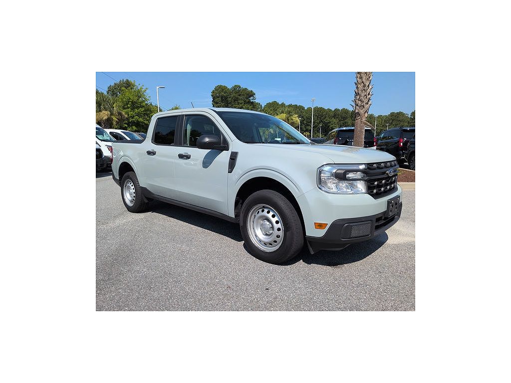 2024 Ford Maverick XL