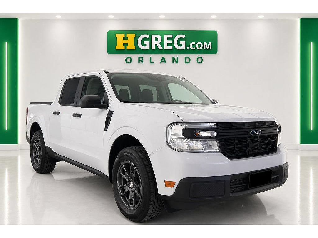 2024 Ford Maverick XL