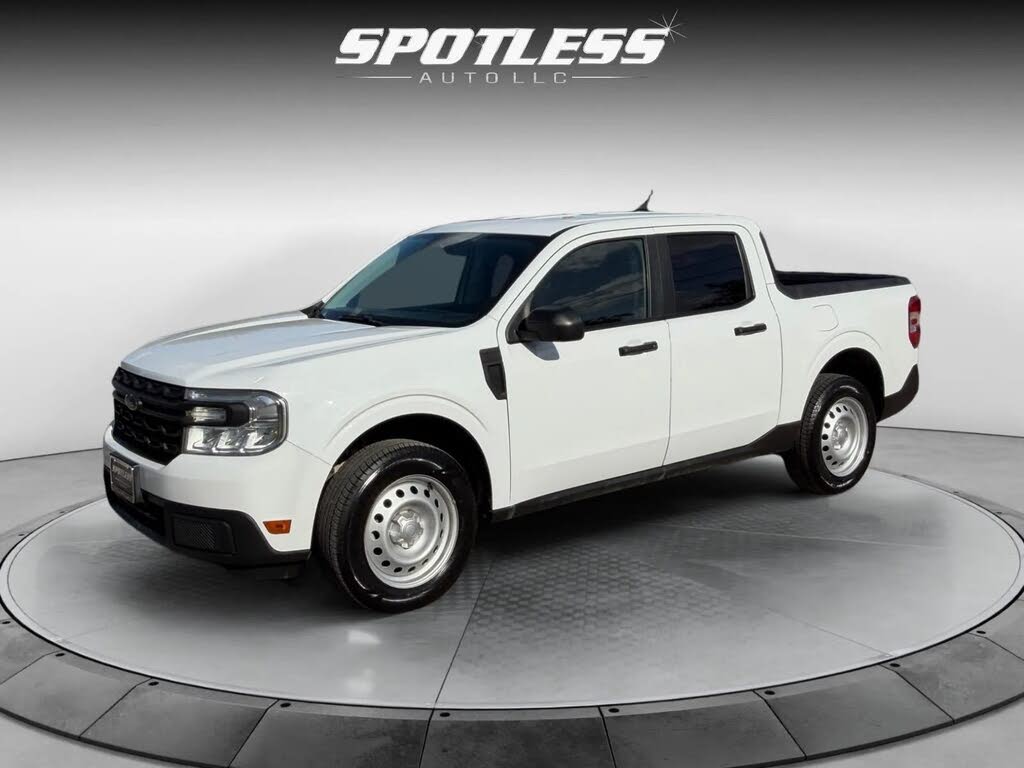2022 Ford Maverick XL