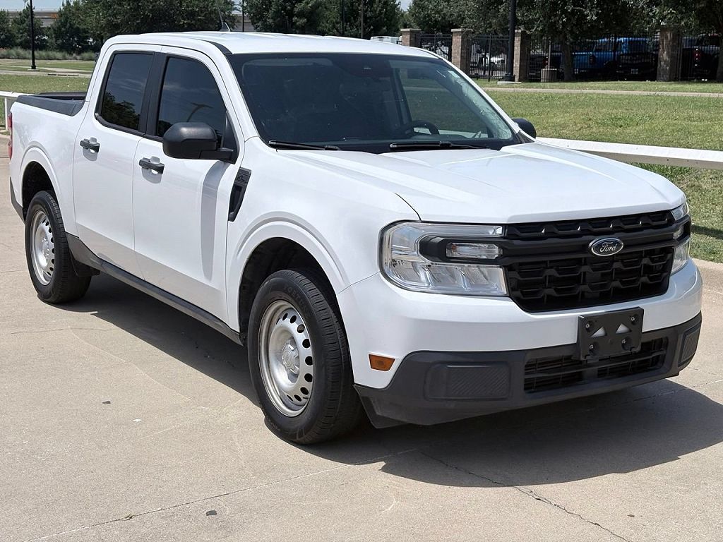 2022 Ford Maverick XL