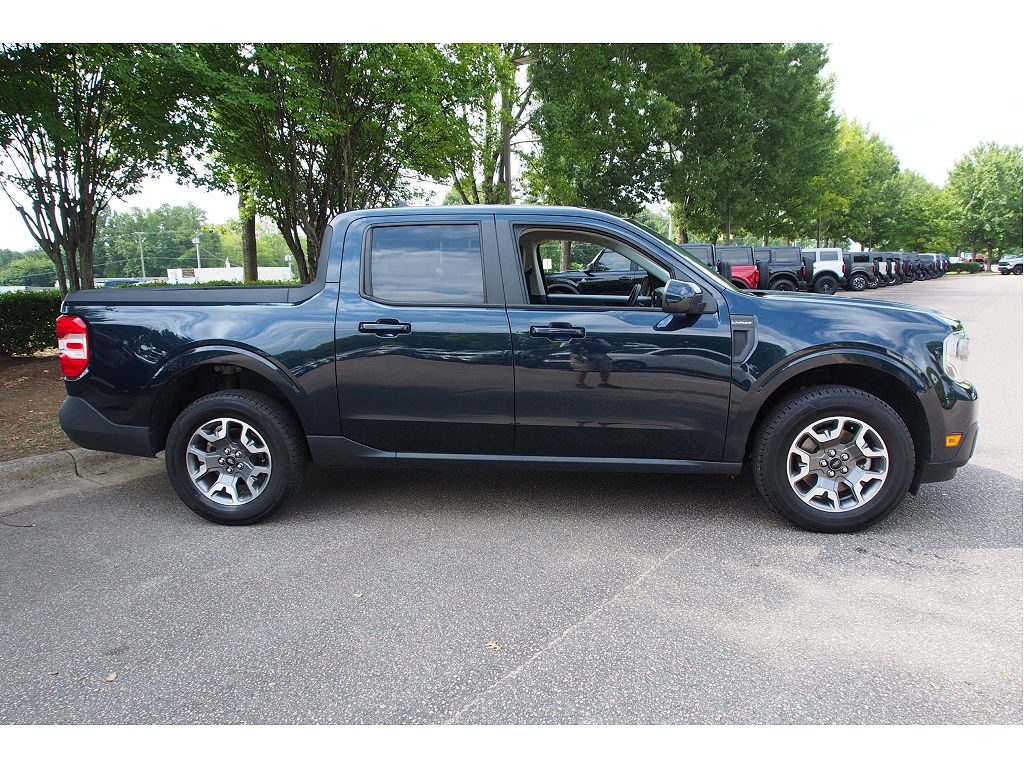 2023 Ford Maverick LARIAT