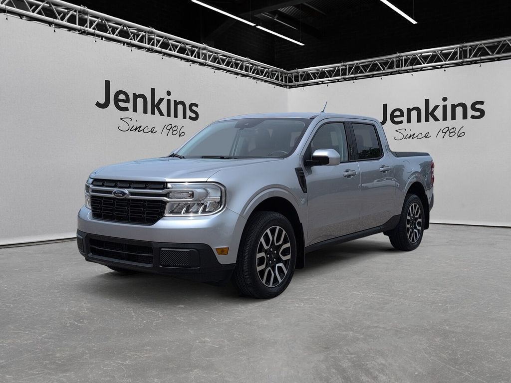 2023 Ford Maverick XL