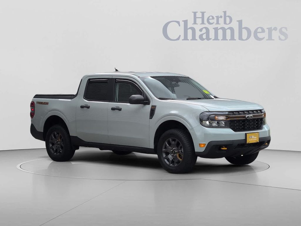 2023 Ford Maverick Lariat