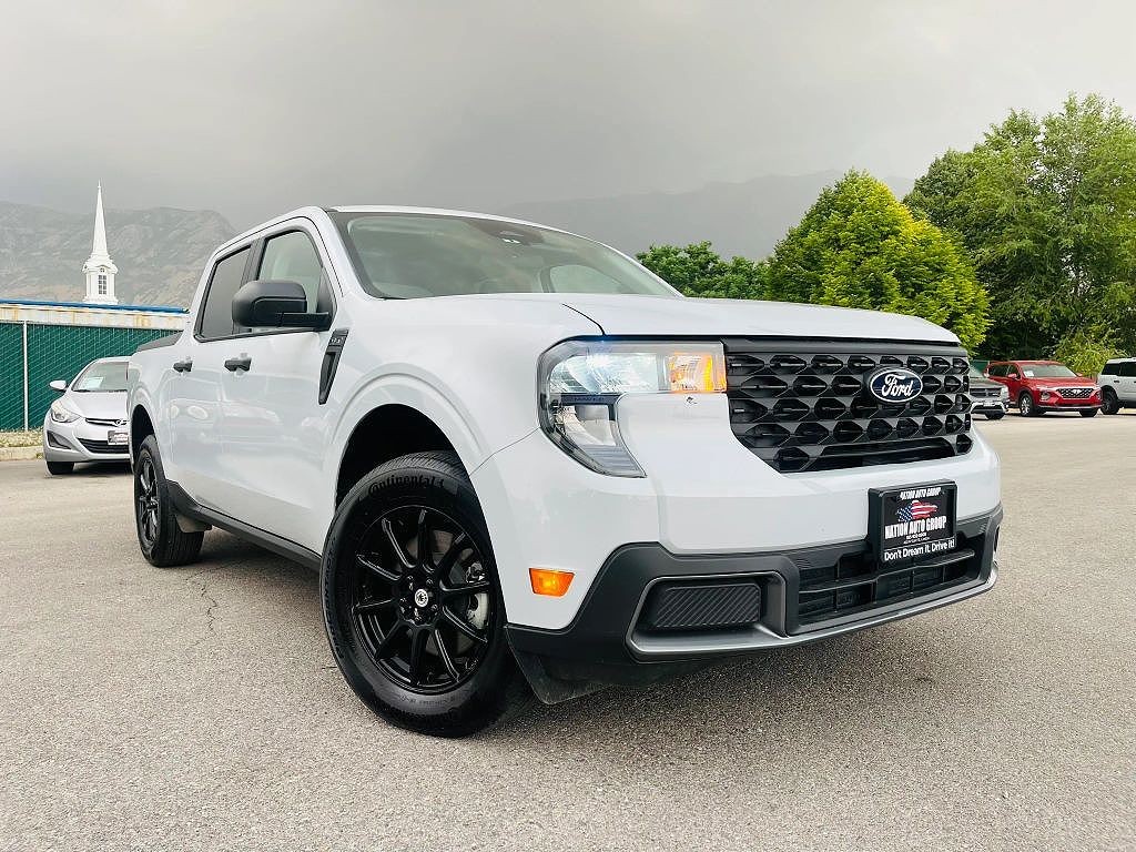2025 Ford Maverick XLT