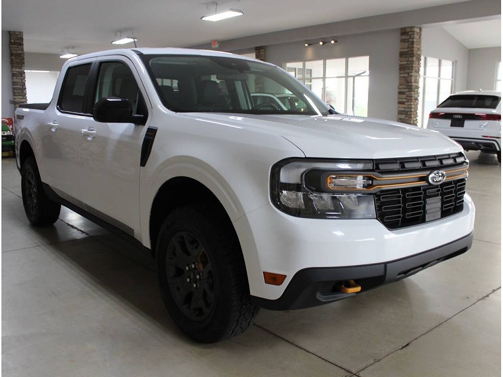 2024 Ford Maverick Lariat