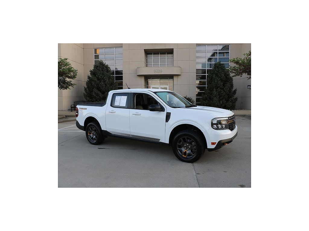 2024 Ford Maverick Lariat