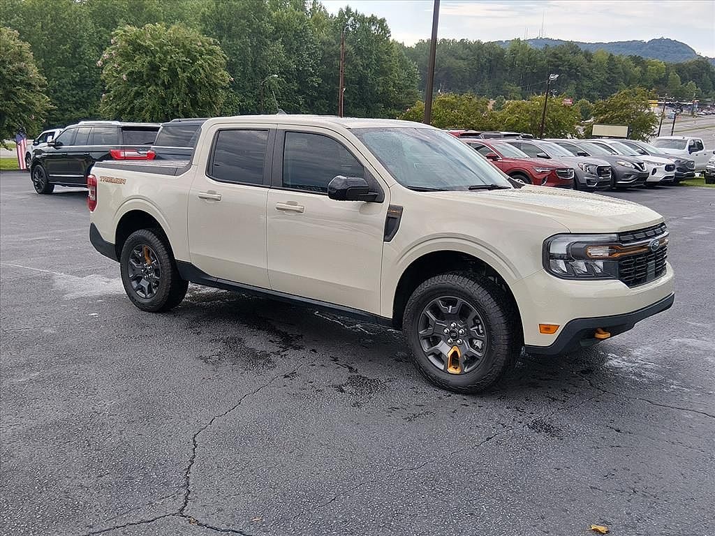 2024 Ford Maverick Lariat