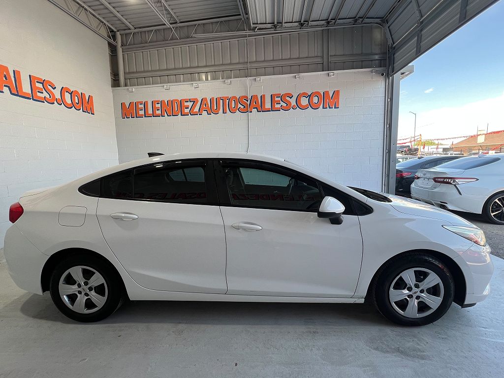 2017 Chevrolet Cruze LS