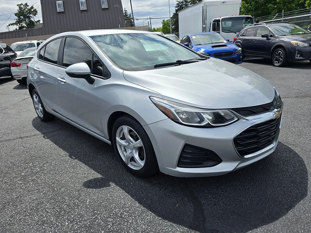 2019 Chevrolet Cruze LS