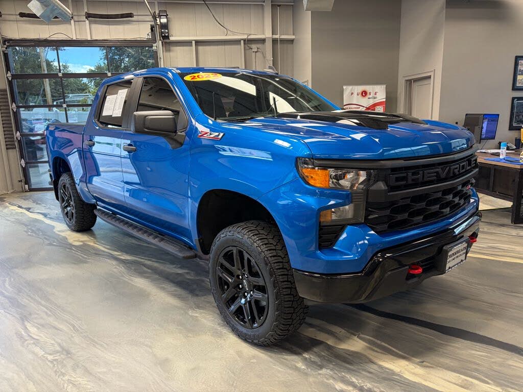 2022 Chevrolet Silverado 1500 Custom Trail Boss