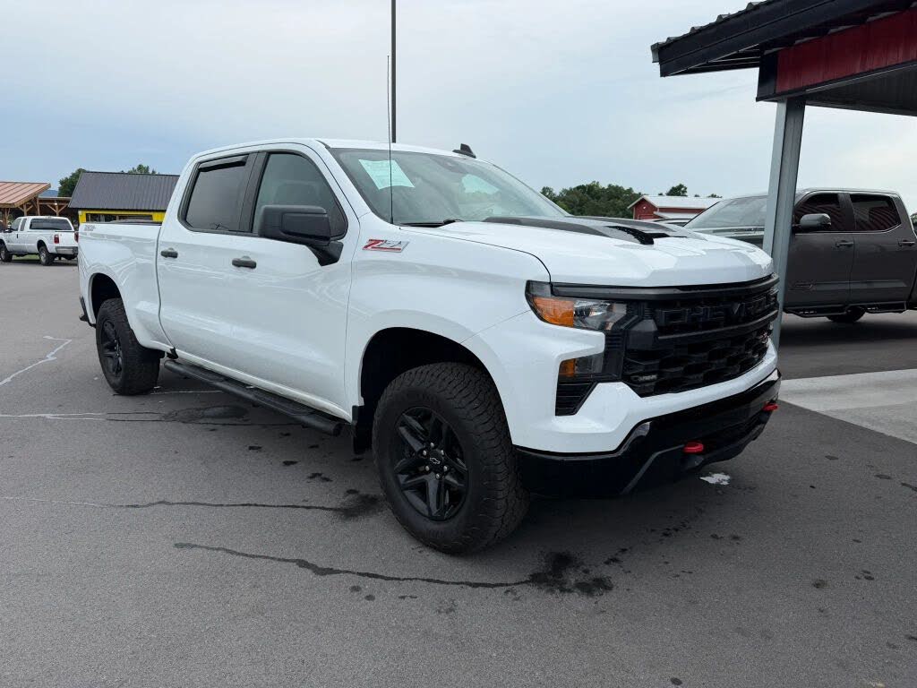 2022 Chevrolet Silverado 1500 Custom Trail Boss