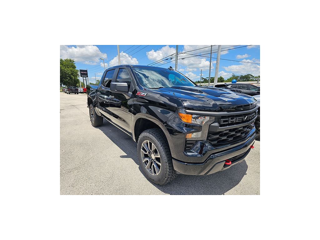 2024 Chevrolet Silverado 1500 Custom Trail Boss