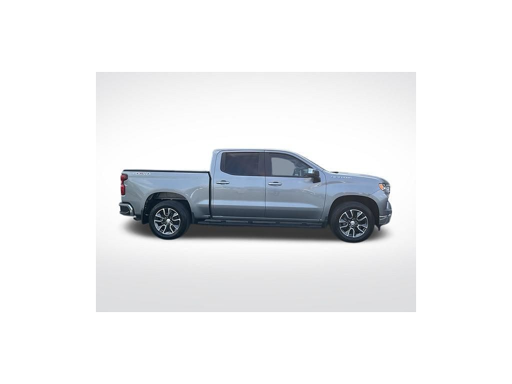 2024 Chevrolet Silverado 1500 Crew Cab Short Box 4-Wheel Drive LT 2FL