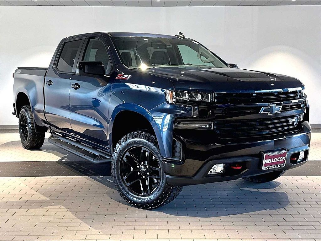2021 Chevrolet Silverado 1500 LT Trail Boss 4WD Crew Cab 147