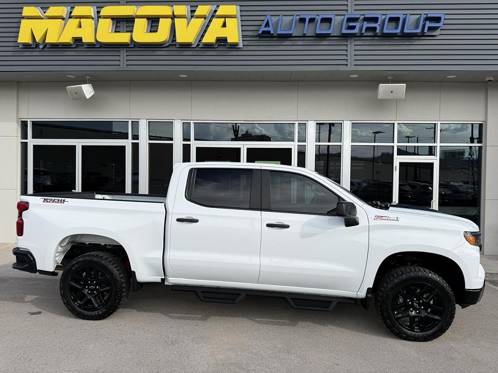 2024 Chevrolet Silverado 1500 Custom Trail Boss