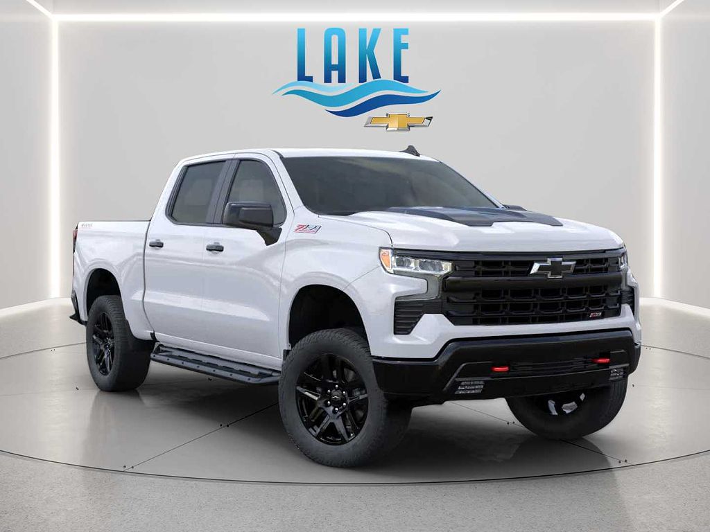 2026 LT Trail Boss in Summit White, 12 miles for sale in Milwaukee, WI