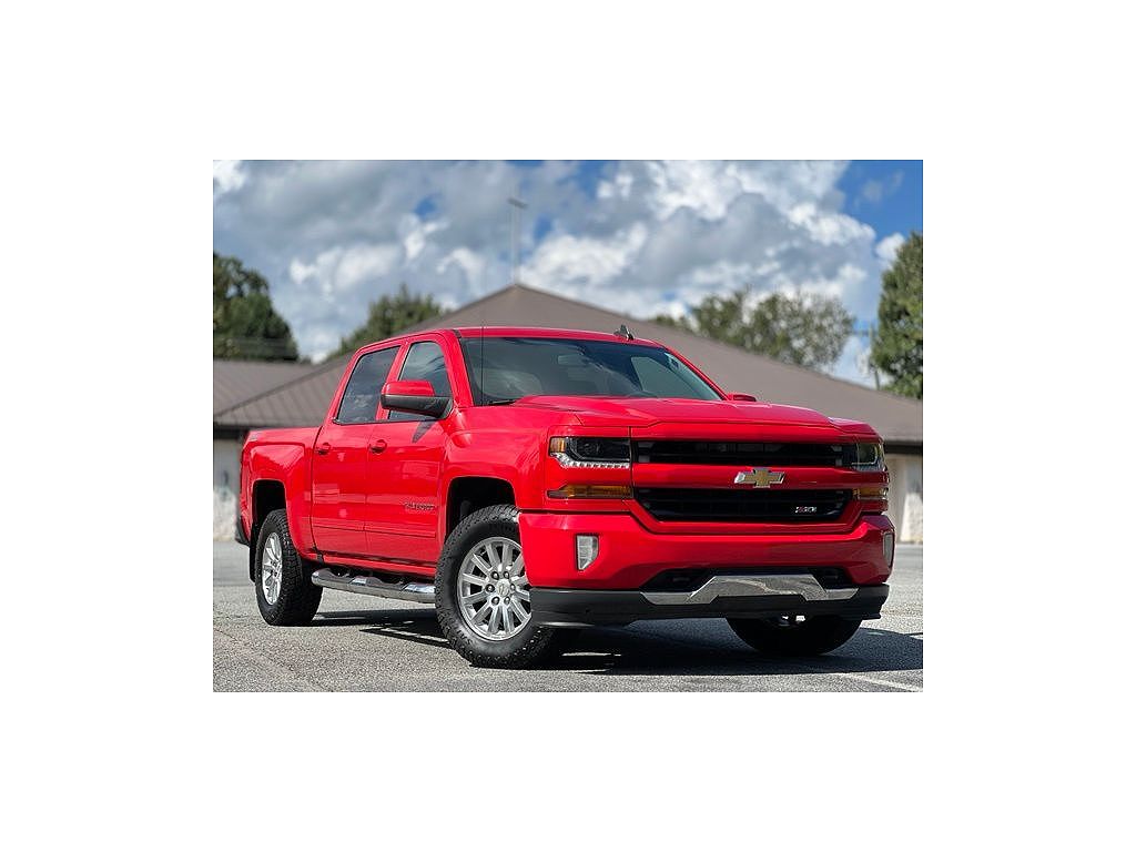 2017 Chevrolet Silverado 1500 4WD Crew Cab 143.5" LT w/2LT