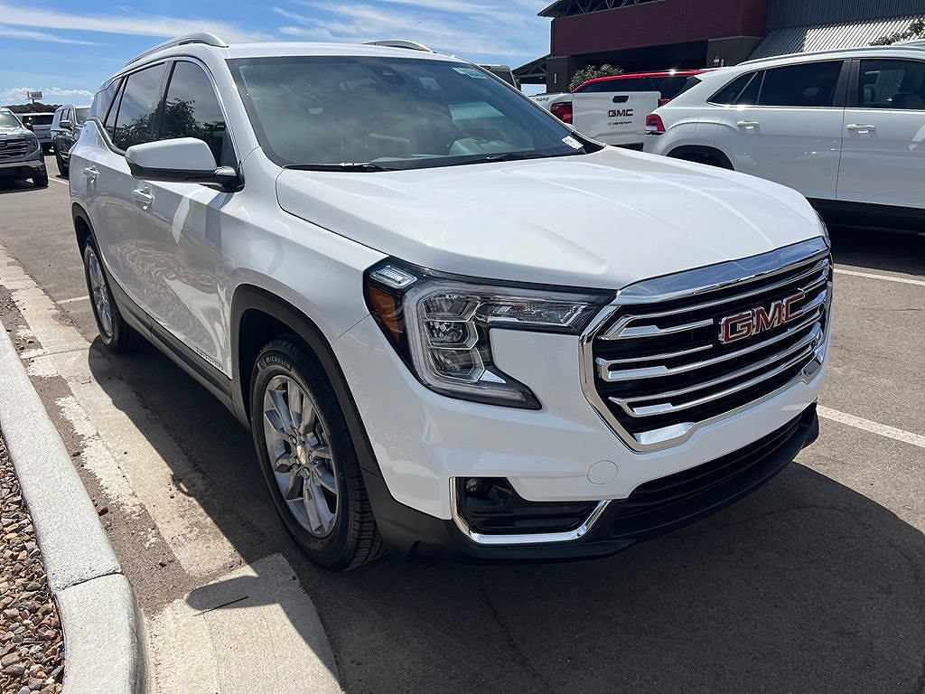 2023 GMC Terrain SLT