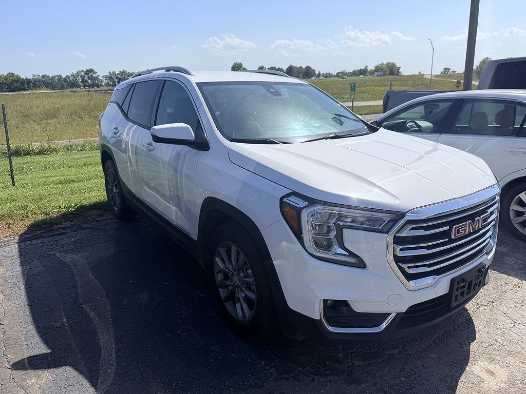 2024 GMC Terrain SLT