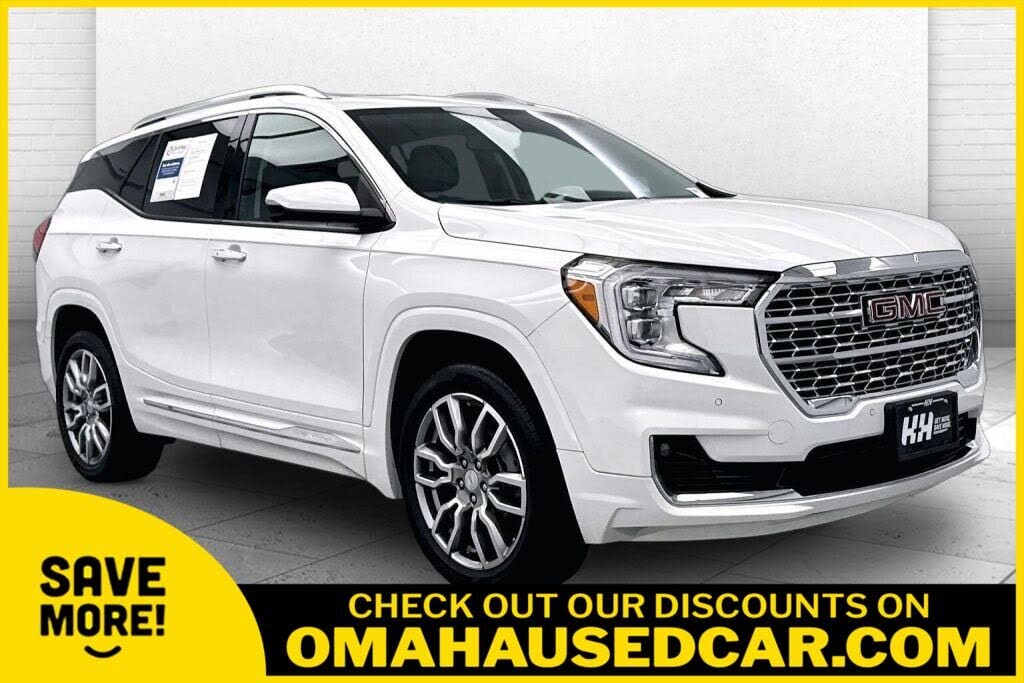 2023 GMC Terrain Denali