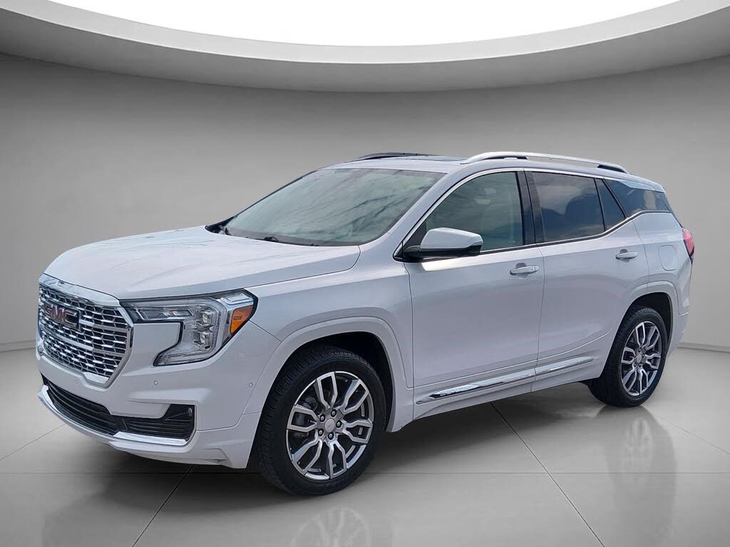 2024 GMC Terrain Denali