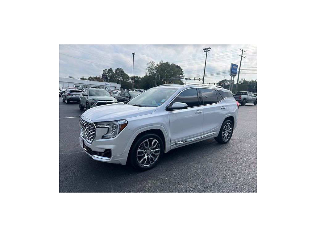2023 GMC Terrain Denali