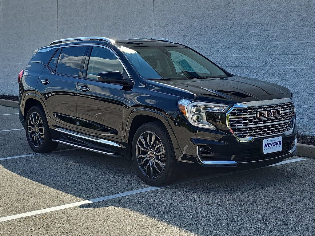 2024 GMC Terrain Denali