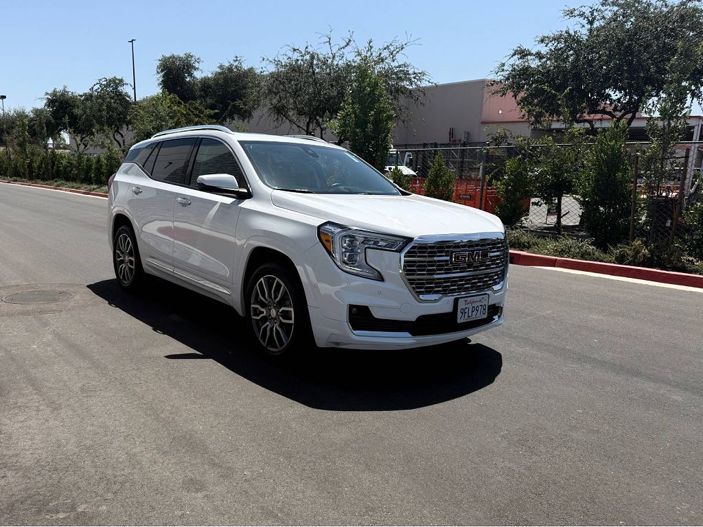 2022 GMC Terrain Denali