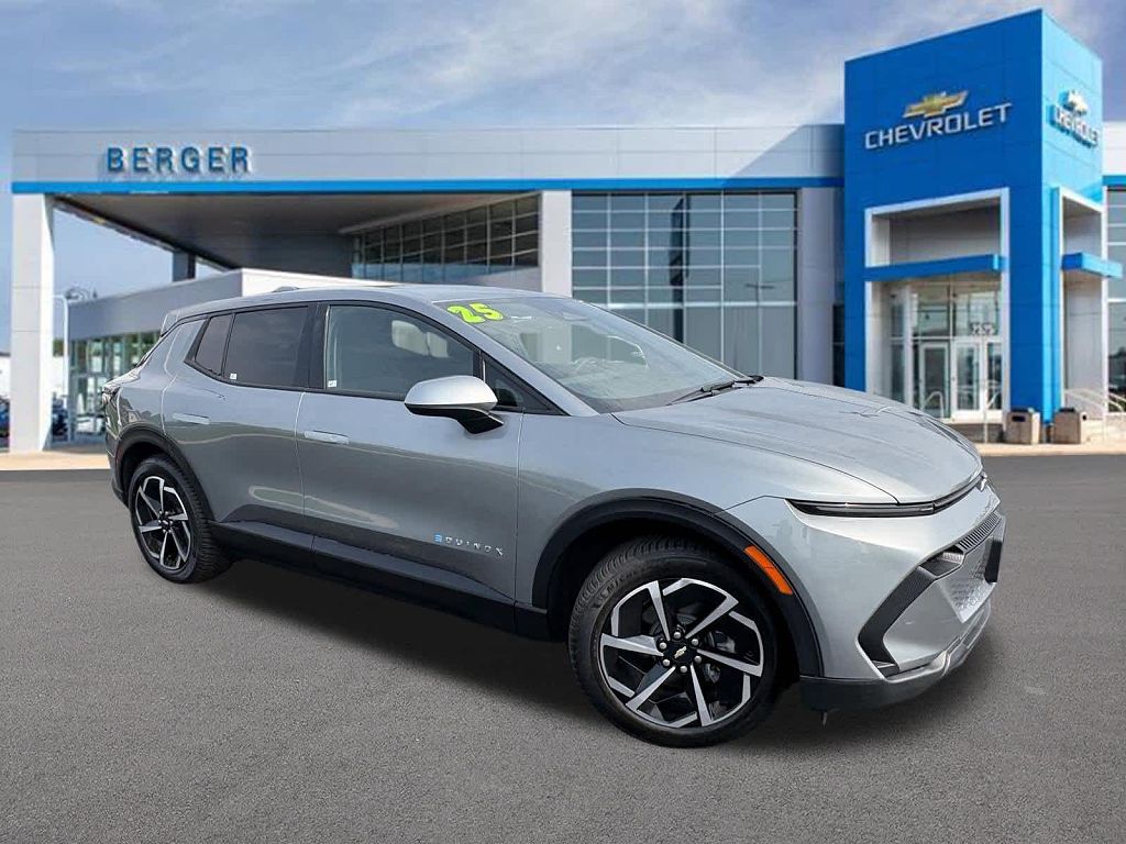2025 Chevrolet Equinox EV LT