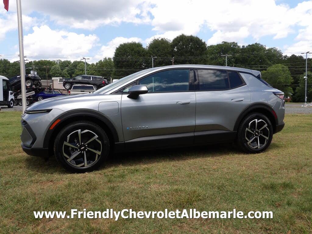 2026 Chevrolet Equinox EV LT 1
