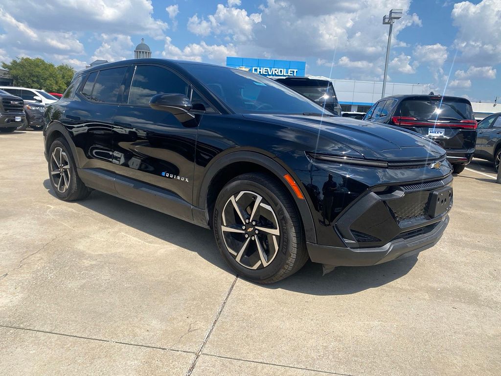 2025 Chevrolet Equinox EV LT 1