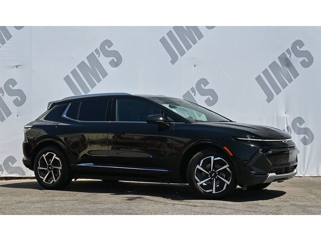 2025 Chevrolet Equinox EV LT 2