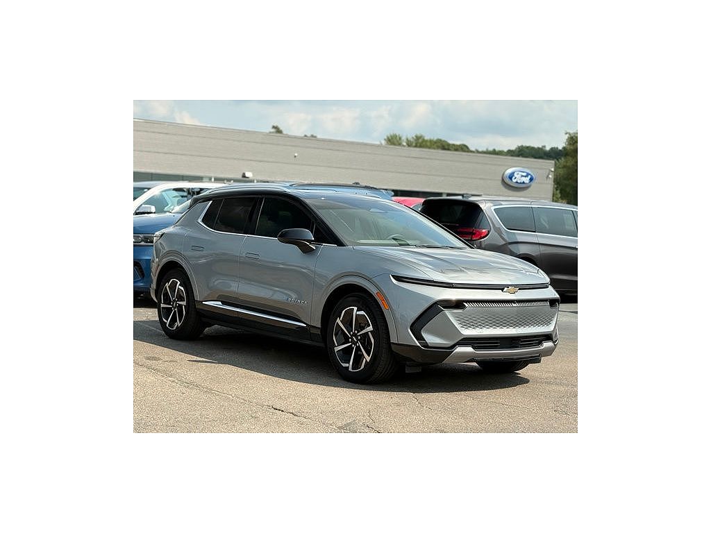 2025 Chevrolet Equinox EV LT